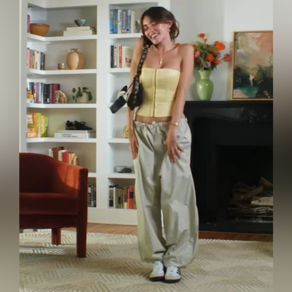 Parachute pants | Sage green